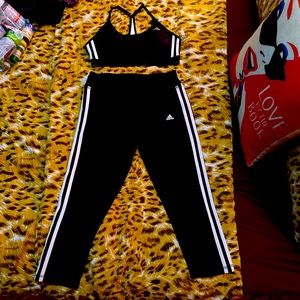 Adidas one set sports bra & cropped tights